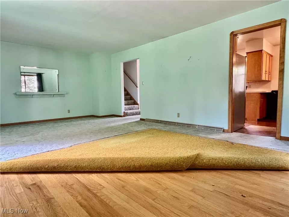 Living - 443 Beech Row Dr, Norton, OH 44203 photo 2 of 3