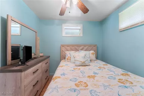 Bedroom - 3411 Highland Ave, Ashtabula, OH 44004 photo 1 of 2