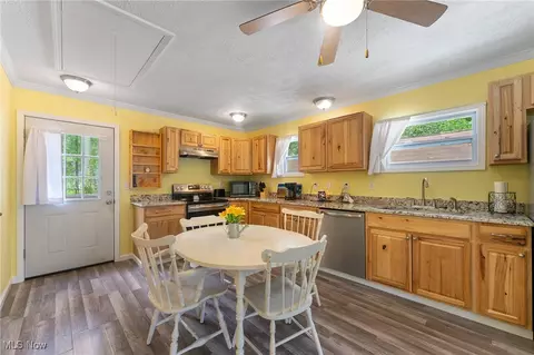 Kitchen - 3411 Highland Ave, Ashtabula, OH 44004 photo 2 of 4
