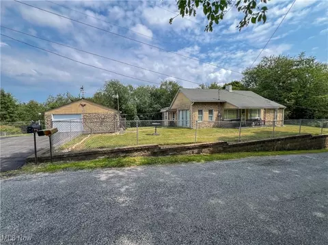 50112 Carroll Rd, East Liverpool, OH 43920