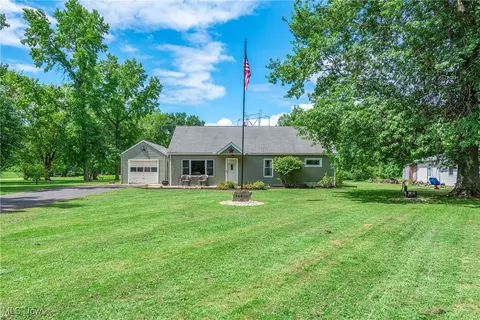 14808 Wheeler Rd, Lagrange, OH 44050