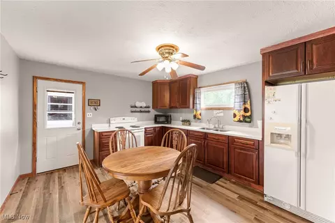 Kitchen - 14808 Wheeler Rd, Lagrange, OH 44050 photo 1 of 3