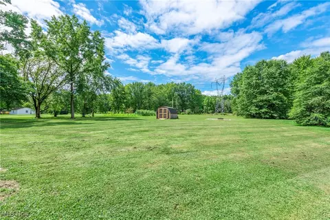 Exterior - 14808 Wheeler Rd, Lagrange, OH 44050 photo 11 of 13