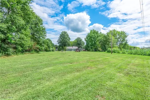 Exterior - 14808 Wheeler Rd, Lagrange, OH 44050 photo 5 of 13