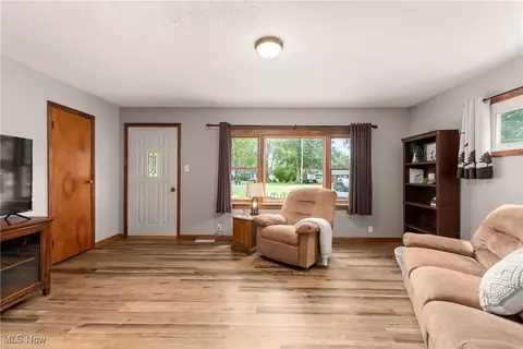 Living - 14808 Wheeler Rd, Lagrange, OH 44050 photo 1 of 4