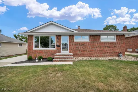 1857 Empire Rd, Wickliffe, OH 44092