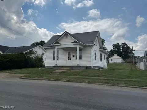 135 Front St, Philo, OH 43771