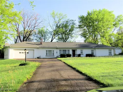 174 Mathews Rd, Boardman, OH 44512 photo 3