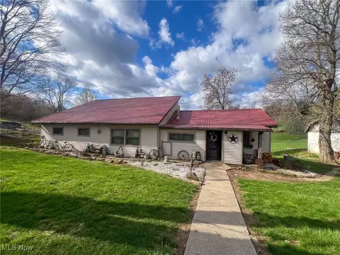 75940 Smyrna Rd, Freeport, OH 43973
