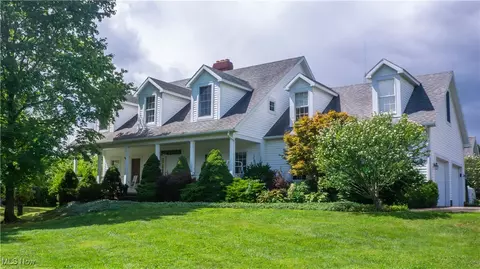 7792 Ravenna Rd, Hudson, OH 44236