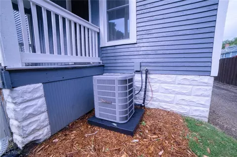 5508 Adams Ave, Ashtabula, OH 44004 photo 6