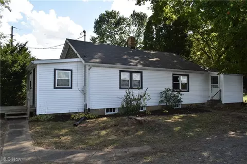 44094 Us 36, Coshocton, OH 43812