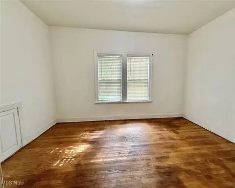 227 6th St, Elyria, OH 44035 photo 32