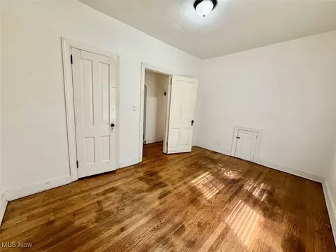 227 6th St, Elyria, OH 44035 photo 37