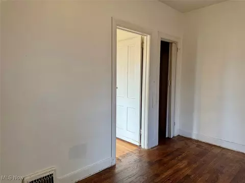 227 6th St, Elyria, OH 44035 photo 46