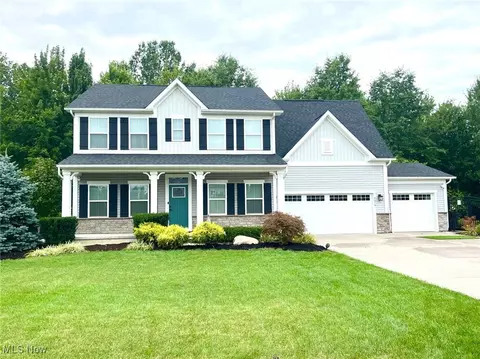 5519 Schueller Blvd, Sheffield Village, OH 44054