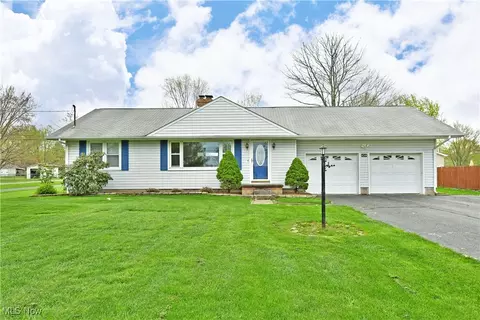 4344 Ridge Rd, Cortland, OH 44410