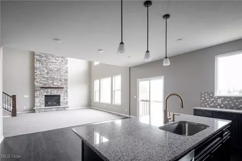 Living - 4844 State Rd, Peninsula, OH 44264 photo 4 of 5
