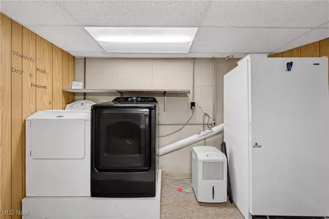 4061 Kenyon Ave, Lorain, OH 44053 photo 43