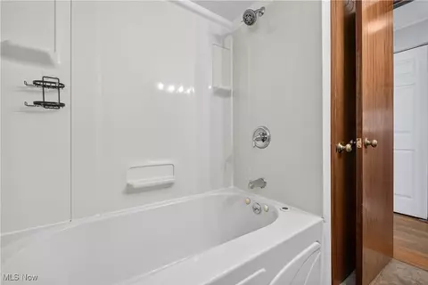 4061 Kenyon Ave, Lorain, OH 44053 photo 29