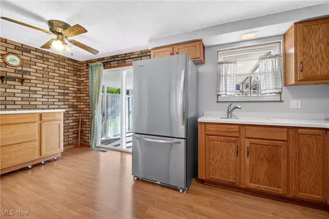 4061 Kenyon Ave, Lorain, OH 44053 photo 14