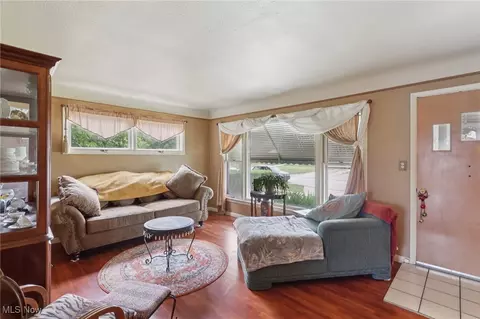 1333 Craneing Rd, Wickliffe, OH 44092 photo 17