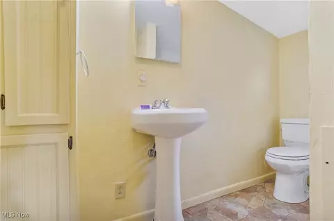 Bath - 408 North St, Beloit, OH 44609 photo 1 of 3