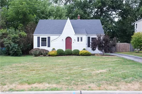 88 Arlene Ave, Boardman, OH 44512