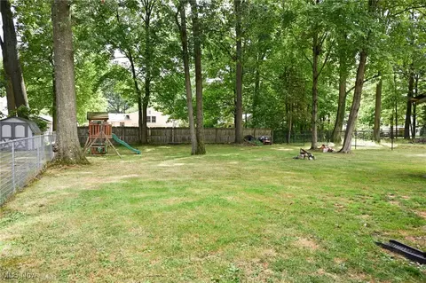 229 Pinehurst Rd, Munroe Falls, OH 44262 photo 32