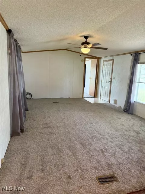 129 Gull Dr, Elyria, OH 44035 photo 13