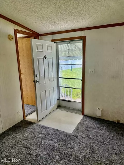 129 Gull Dr, Elyria, OH 44035 photo 17