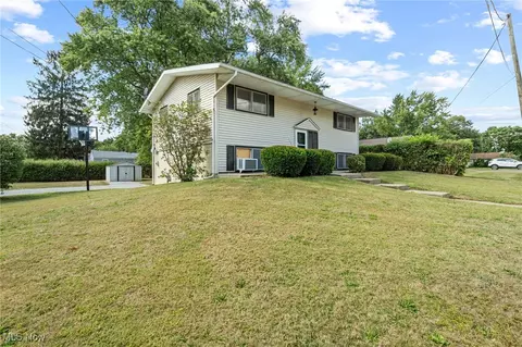 4205 Sanborn Ave NW, Canton, OH 44709