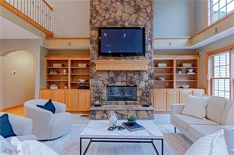 Living - 6240 Tim Dr, Wadsworth, OH 44281 photo 3 of 5