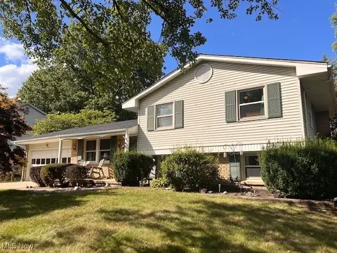 1064 Elmarna Ave, Ashland, OH 44805