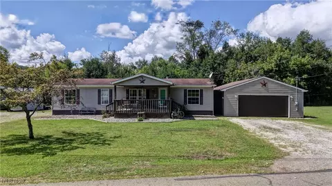 321 Mccook Ave #EXT, Dennison, OH 44621