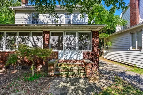 710 Woodbine Ave SE, Warren, OH 44483