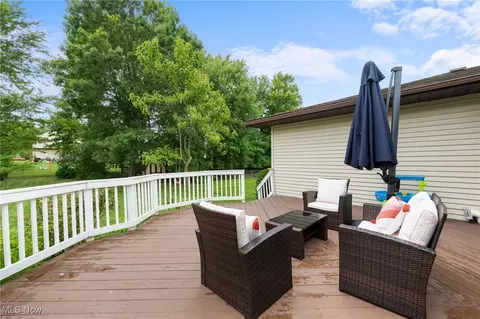 6015 Ely Vista Dr, Parma, OH 44129 photo 30