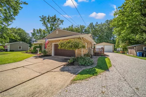 1501 Union Ave, Ashtabula, OH 44004 photo 3
