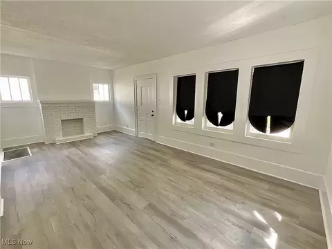 Living - 738 Longview Ave, Akron, OH 44307 photo 1 of 5