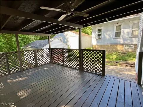 Exterior - 738 Longview Ave, Akron, OH 44307 photo 4 of 5