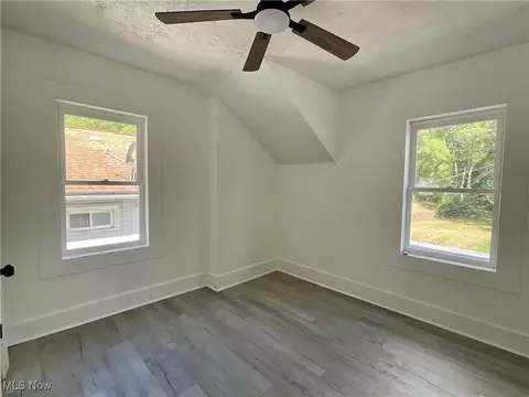 Bedroom - 738 Longview Ave, Akron, OH 44307 photo 2 of 3