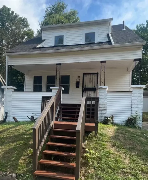 738 Longview Ave, Akron, OH 44307