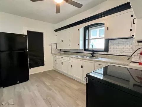 Kitchen - 738 Longview Ave, Akron, OH 44307 photo 1 of 2