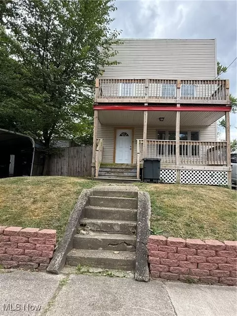 836 5th Ave, Akron, OH 44306