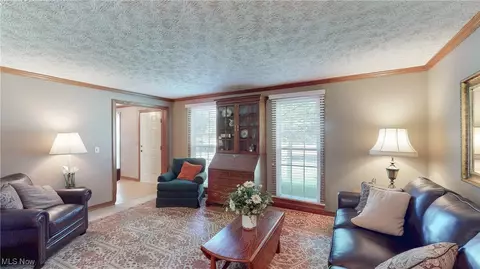 7331 Cheshire Pl, Solon, OH 44139 photo 4