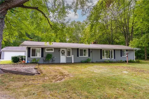 11940 Freshley Ave NE, Alliance, OH 44601
