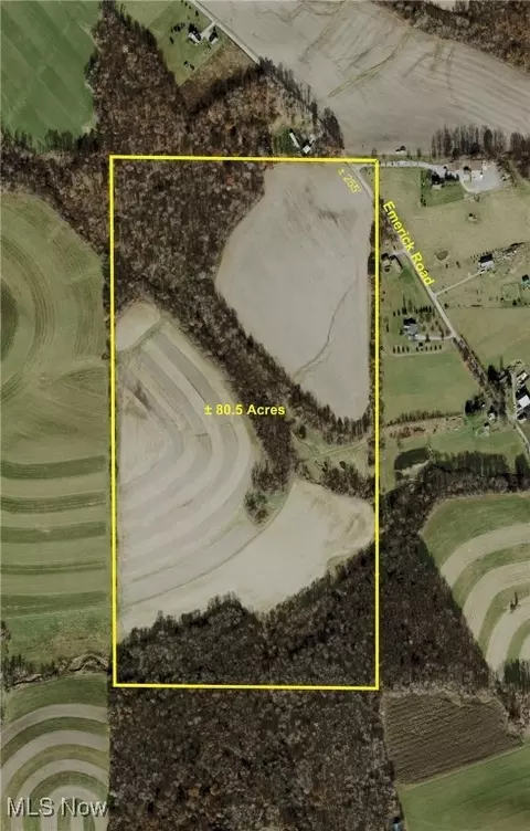 15221 Emerick Rd, Kensington, OH 44427