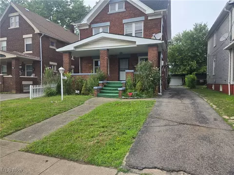 13613 Bartlett Ave, Cleveland, OH 44120