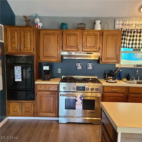5947 Dailey Rd, Akron, OH 44319 photo 12