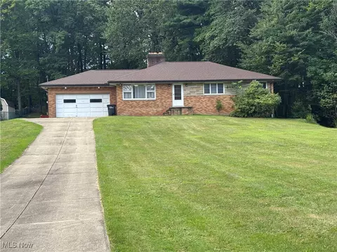 4912 Hillside Rd, Independence, OH 44131